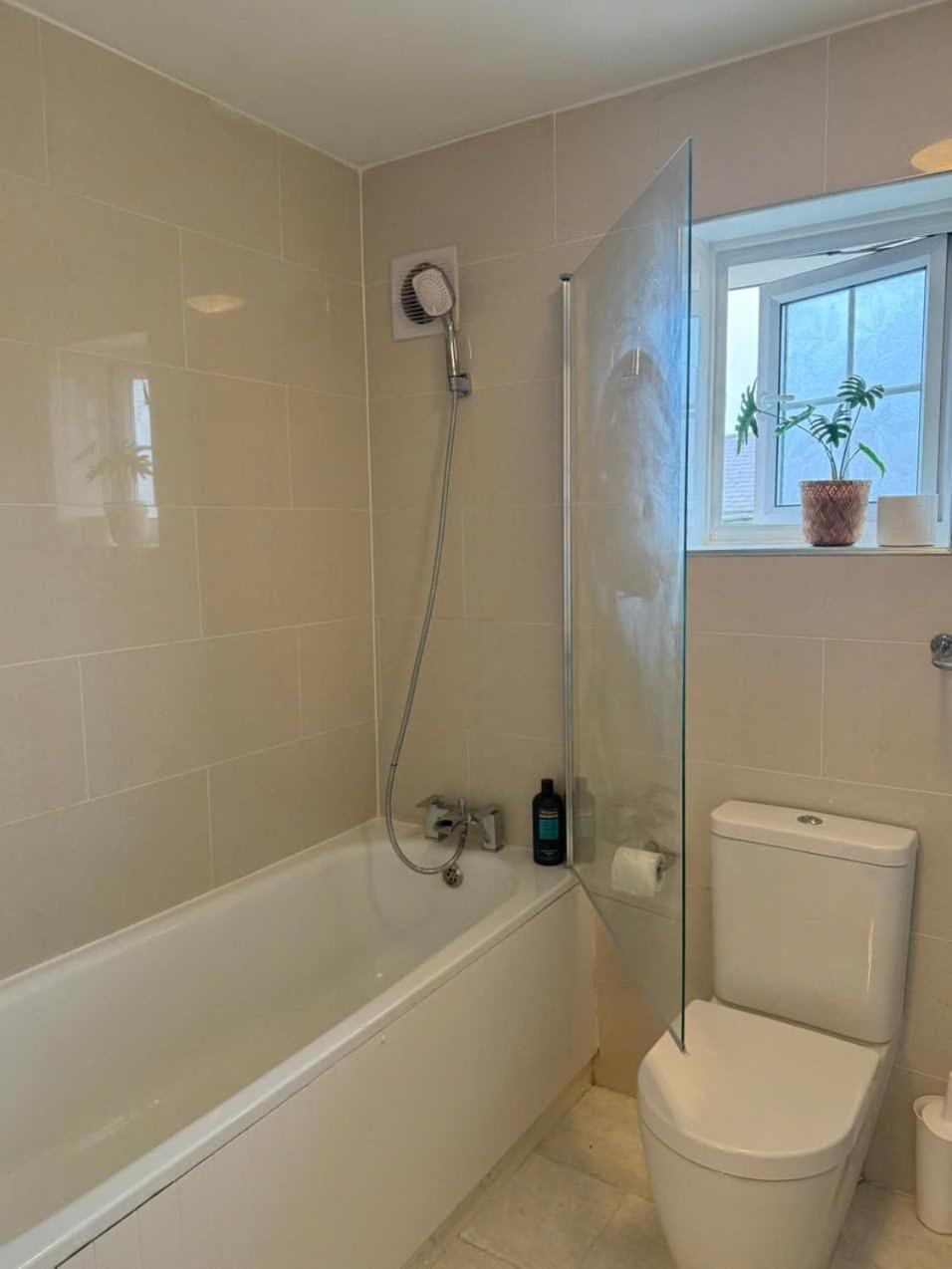 Appartamento Cozy House Tower Bridge Station Walk Londra